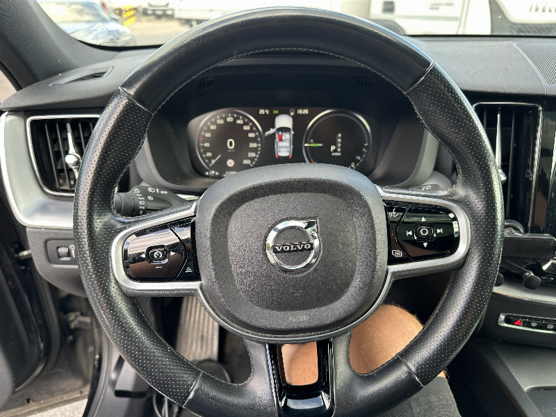 car Volvo XC60 id86557 photo #7