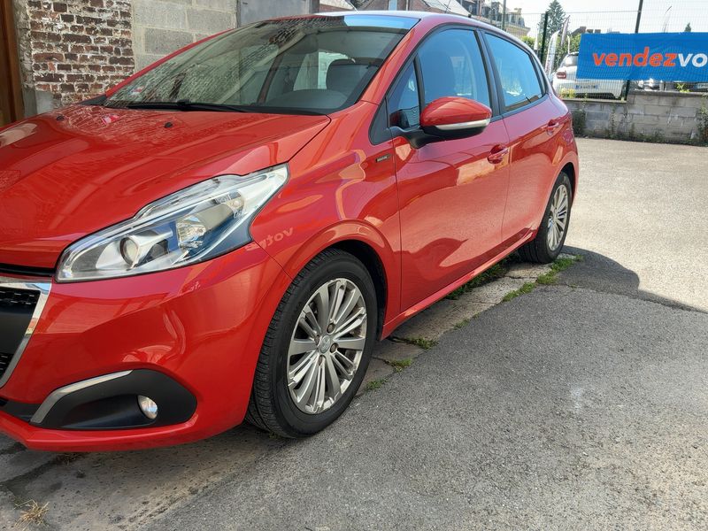 car Peugeot 208 id86853 photo #2