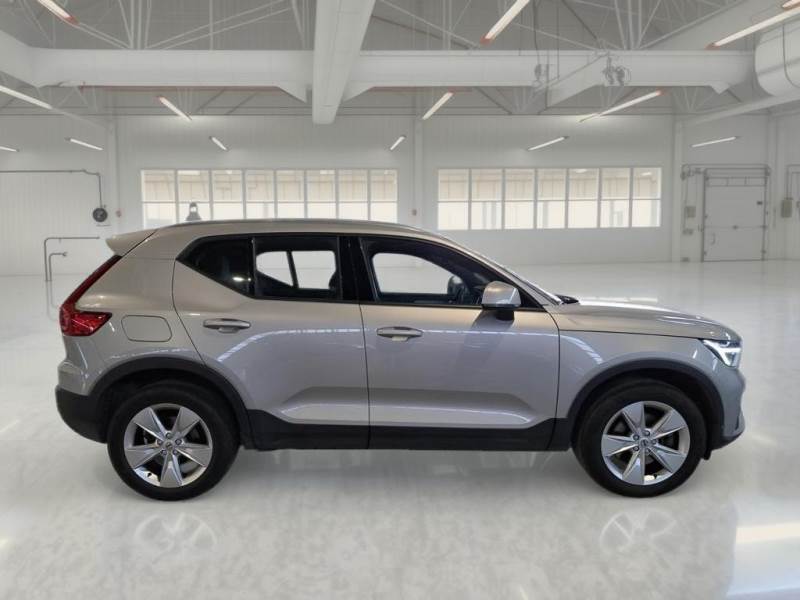 car Volvo XC40 id86876 photo #5
