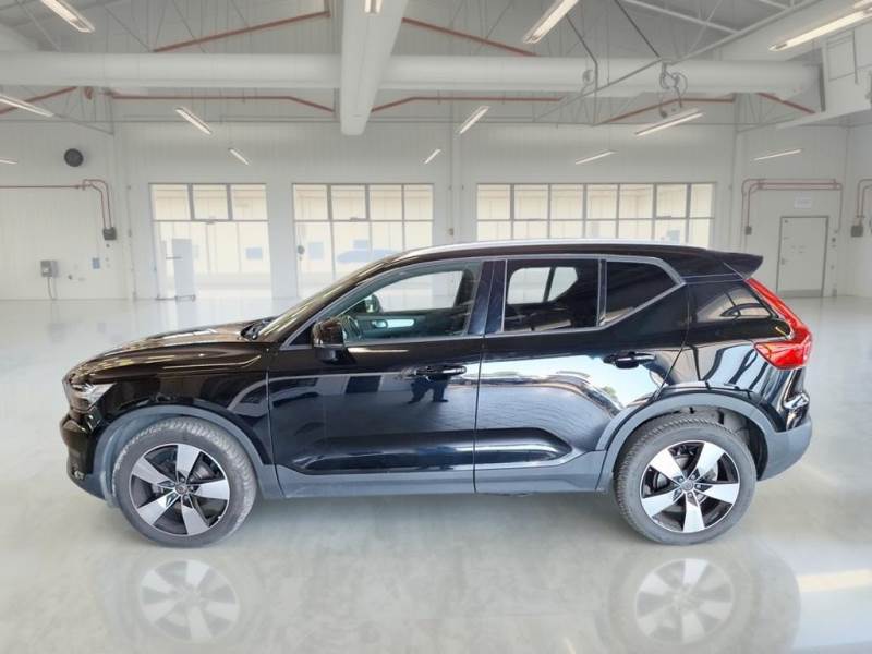 car Volvo XC40 id86877 photo #5