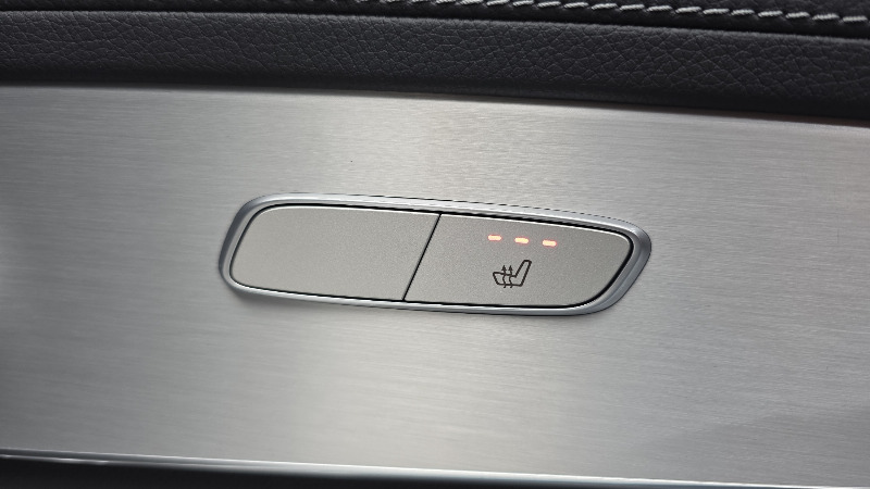 car Mercedes Benz GLC id87251 photo #29