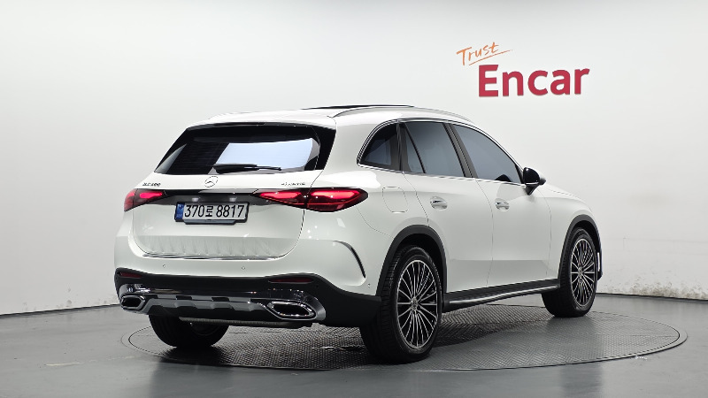 car Mercedes Benz GLC id87345 photo #2