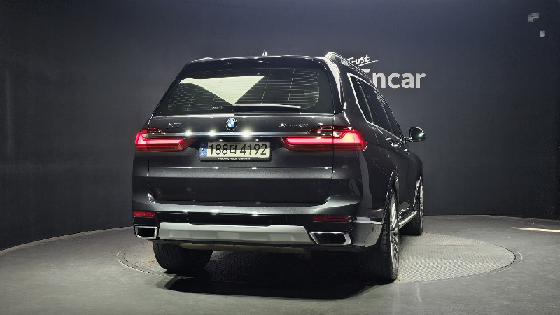 car BMW X7 id87380 photo #4