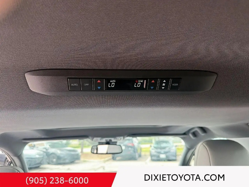 car Toyota Sienna id87521 photo #19