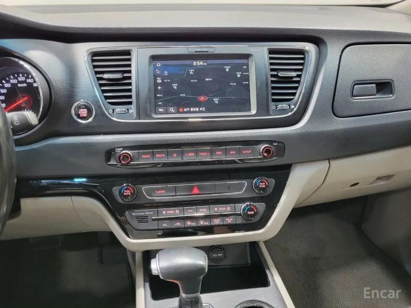 car KIA Carnival id87657 photo #11
