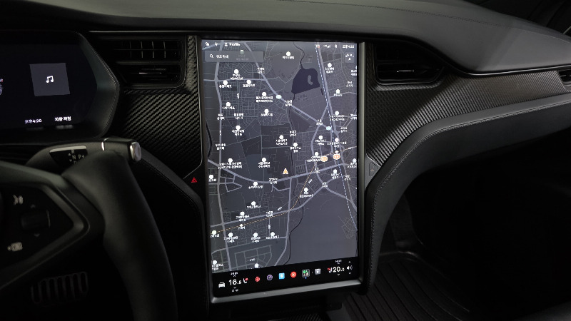car Tesla Model X id87672 photo #15
