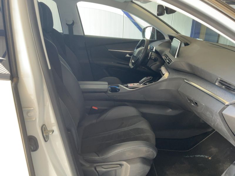 car Peugeot 3008 id88015 photo #11
