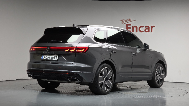 car Volkswagen Touareg id88149 photo #2