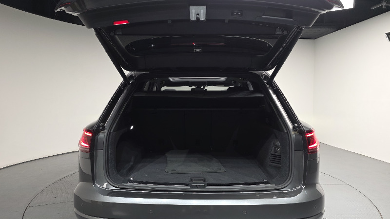 car Volkswagen Touareg id88149 photo #20