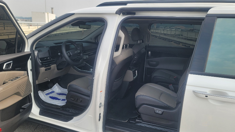 car KIA Carnival id88310 photo #5