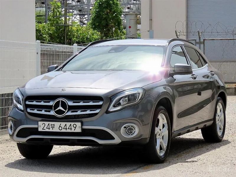 car Mercedes Benz GLA id88655 main photo
