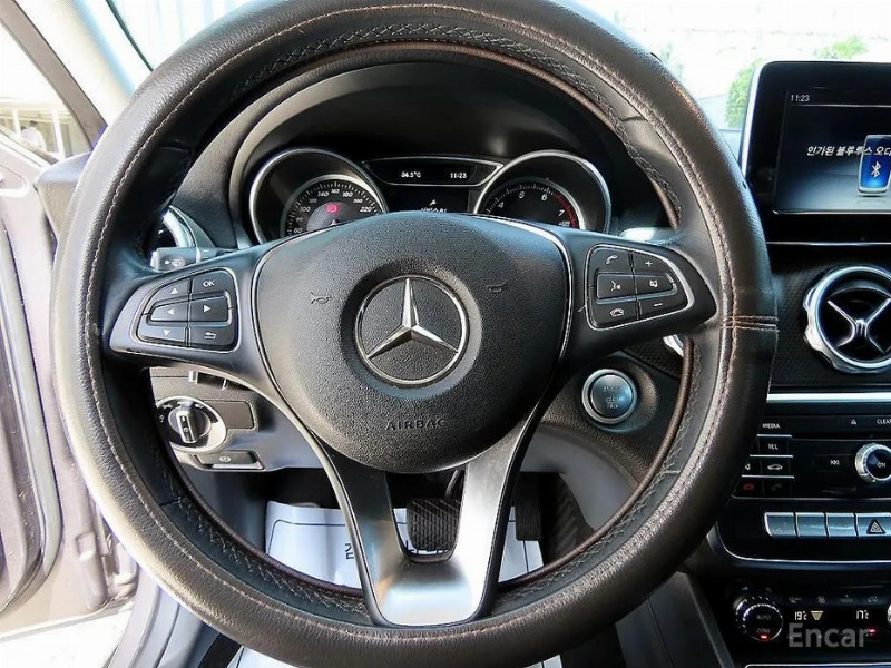 car Mercedes Benz GLA id88655 photo #7
