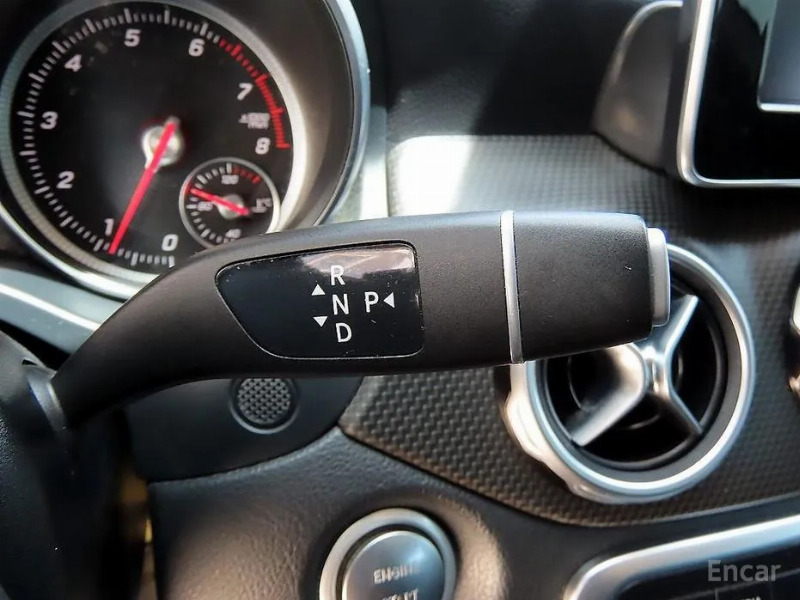 car Mercedes Benz GLA id88655 photo #9
