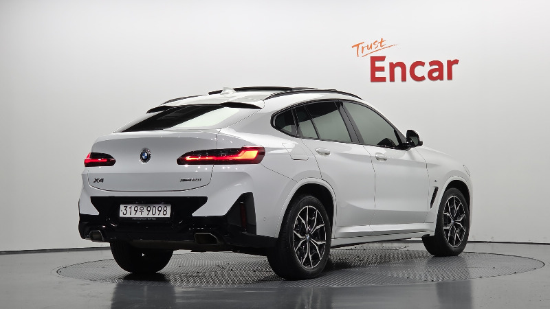 car BMW X4 id88697 photo #2