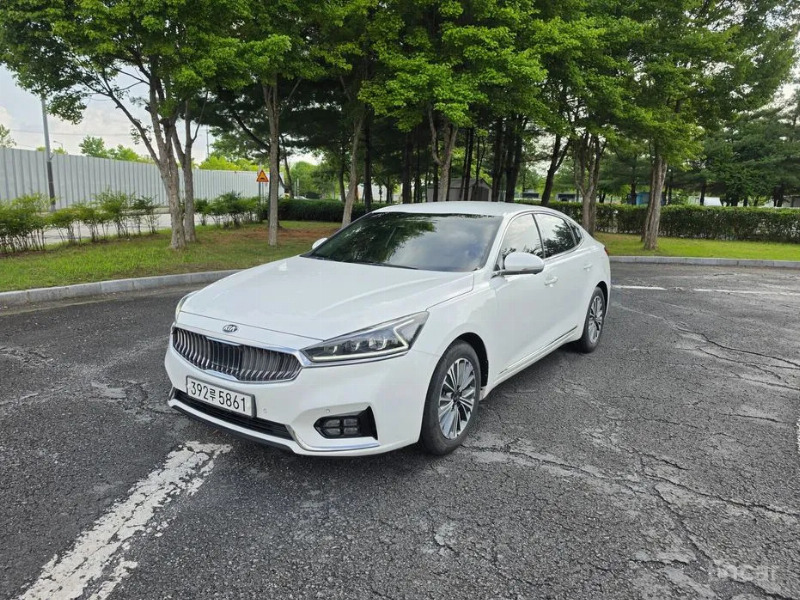 car KIA K7 id88853 main photo