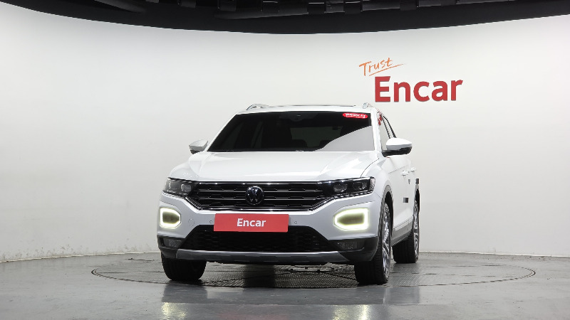 car Volkswagen T-Roc id88980 photo #3