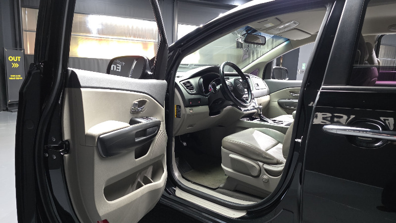 car KIA Carnival id89018 photo #10