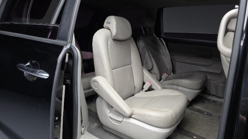 car KIA Carnival id89018 photo #12