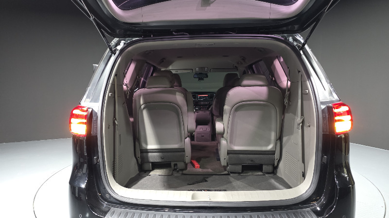 car KIA Carnival id89018 photo #20