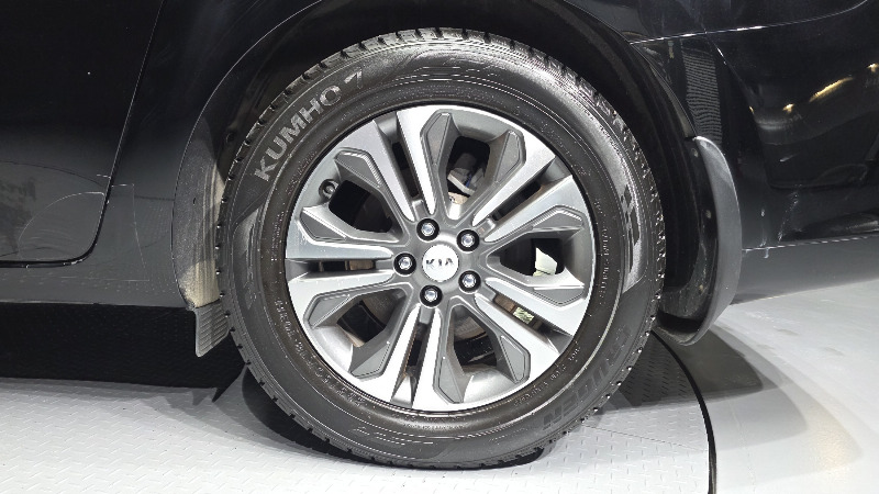 car KIA Carnival id89018 photo #21
