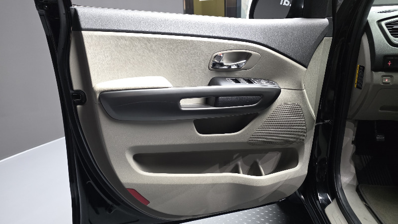 car KIA Carnival id89018 photo #24