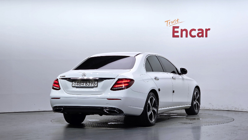 car Mercedes Benz E Class id89072 photo #2