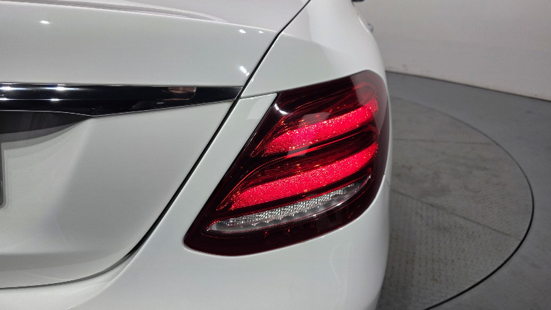 car Mercedes Benz E Class id89072 photo #23