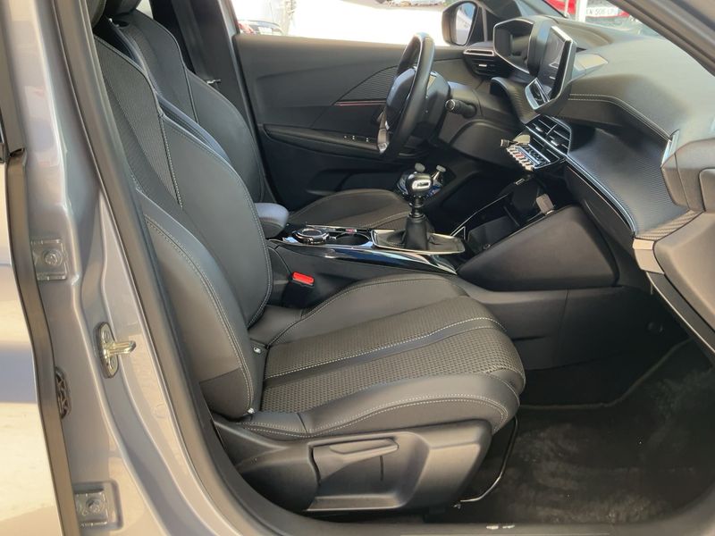 car Peugeot 208 id89113 photo #11