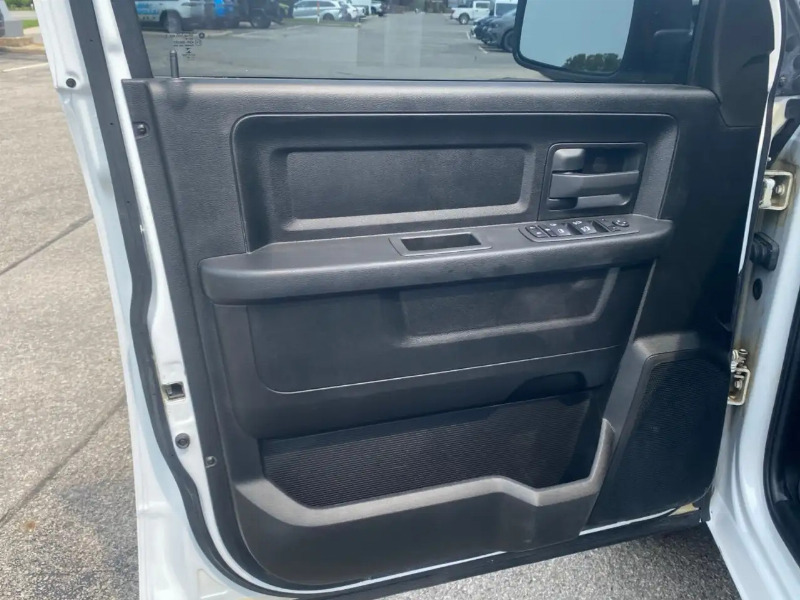 car RAM 1500 id89357 photo #10