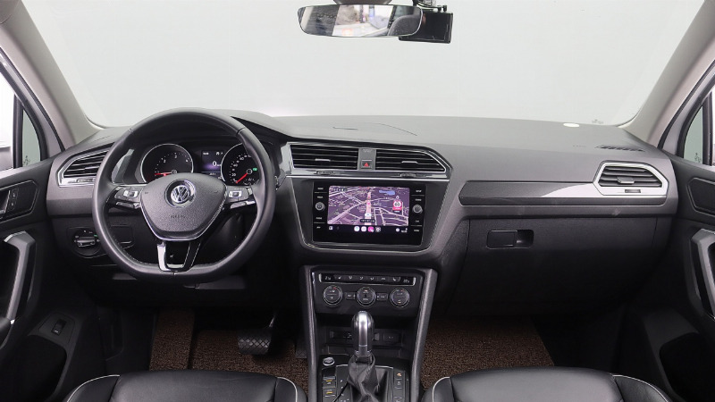 car Volkswagen Tiguan id89486 photo #9