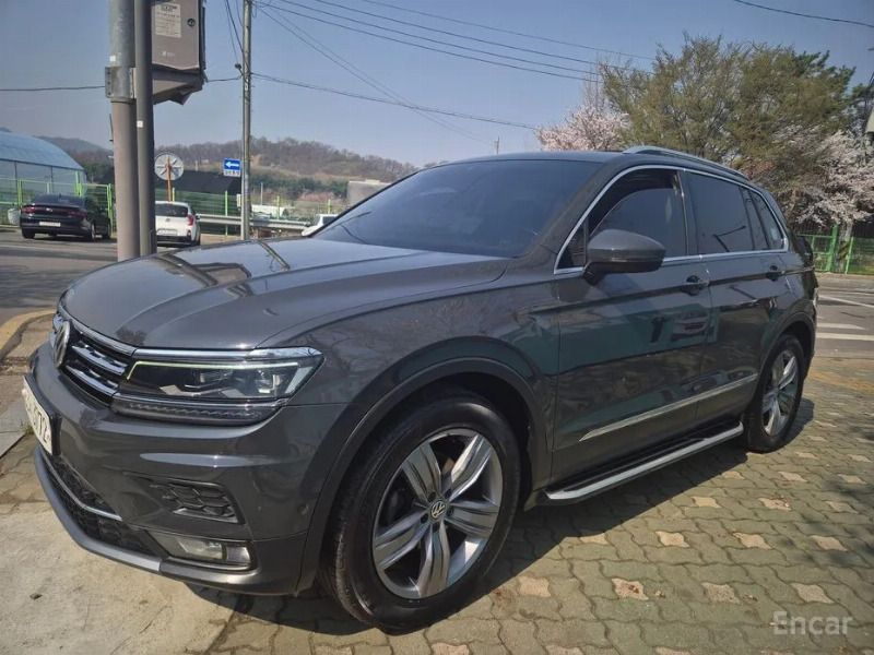 car Volkswagen Tiguan id89714 main photo