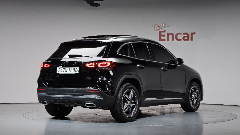 car Mercedes Benz GLA id89724 photo #2