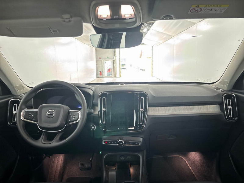 car Volvo XC40 id89730 photo #7