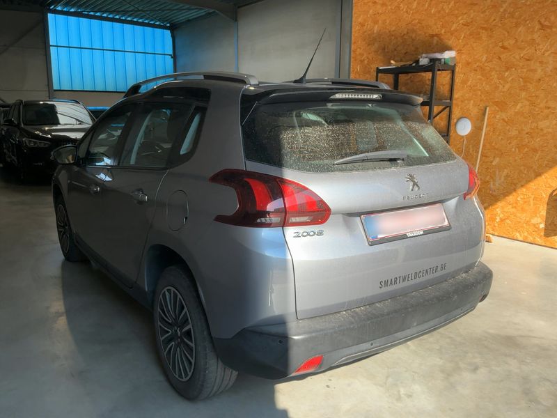 car Peugeot 2008 id90246 photo #3