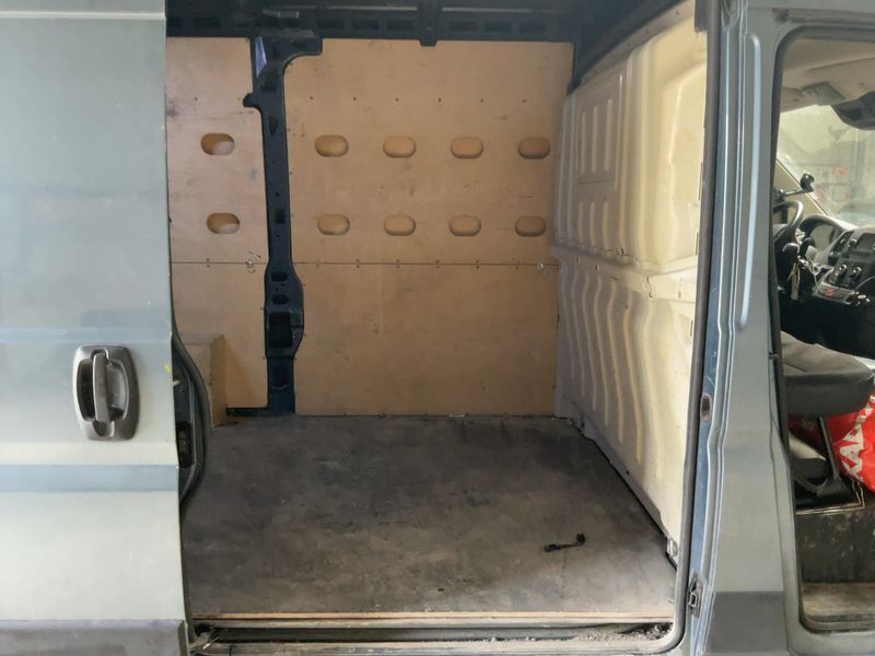 car Peugeot Boxer id90247 photo #14