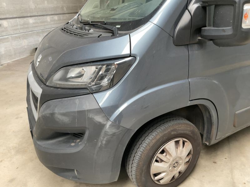 car Peugeot Boxer id90247 photo #2