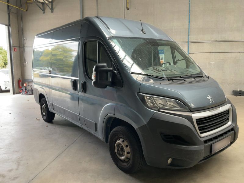 car Peugeot Boxer id90247 photo #8