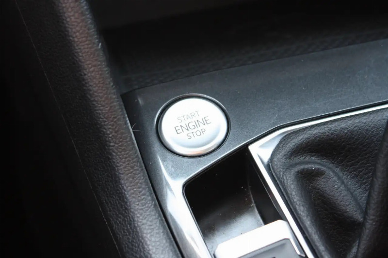 car Volkswagen Tiguan id90497 photo #14