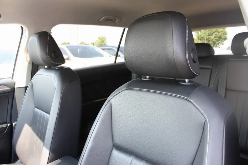 car Volkswagen Tiguan id90497 photo #9