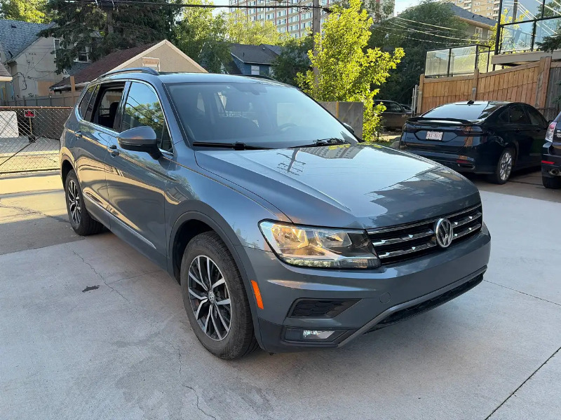 car Volkswagen Tiguan id90751 main photo