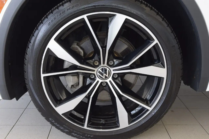 car Volkswagen Tiguan id90754 photo #3