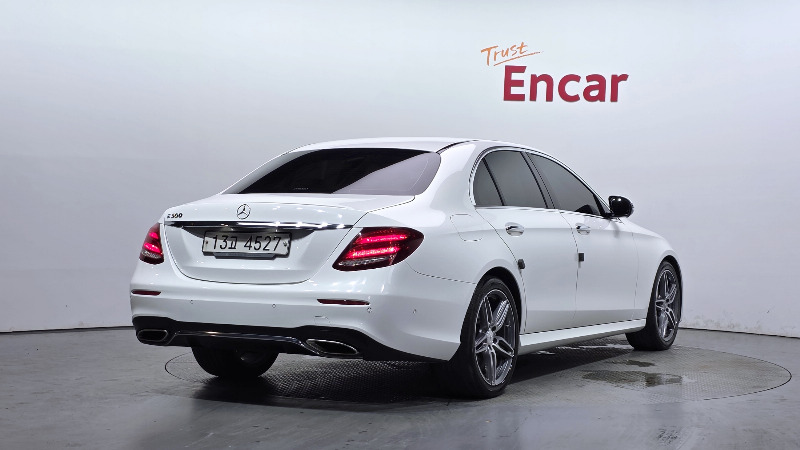 car Mercedes Benz E Class id91206 photo #2