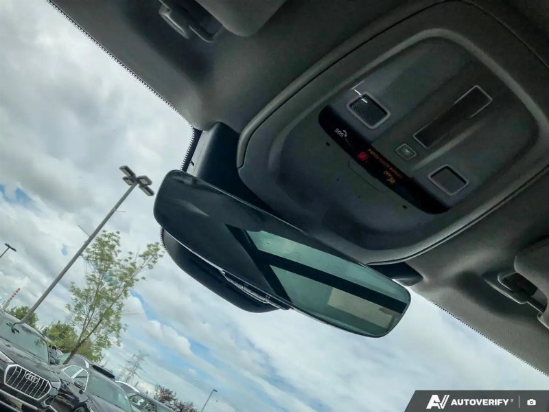 car Volvo XC90 id92721 photo #20