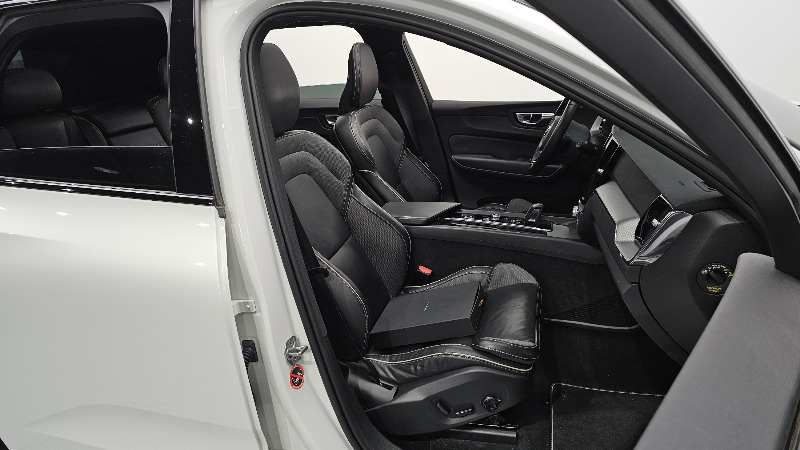 car Volvo XC60 id92933 photo #10