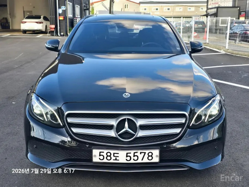 car Mercedes Benz E Class id93134 main photo