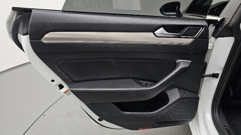 car Volkswagen Arteon id93227 photo #12