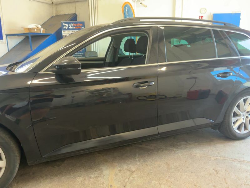 car Skoda Superb id93254 photo #4