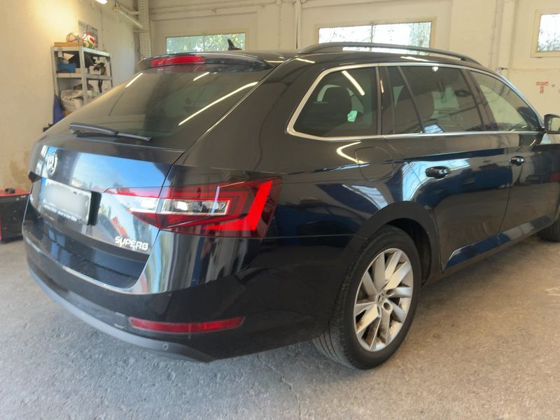 car Skoda Superb id93254 photo #6