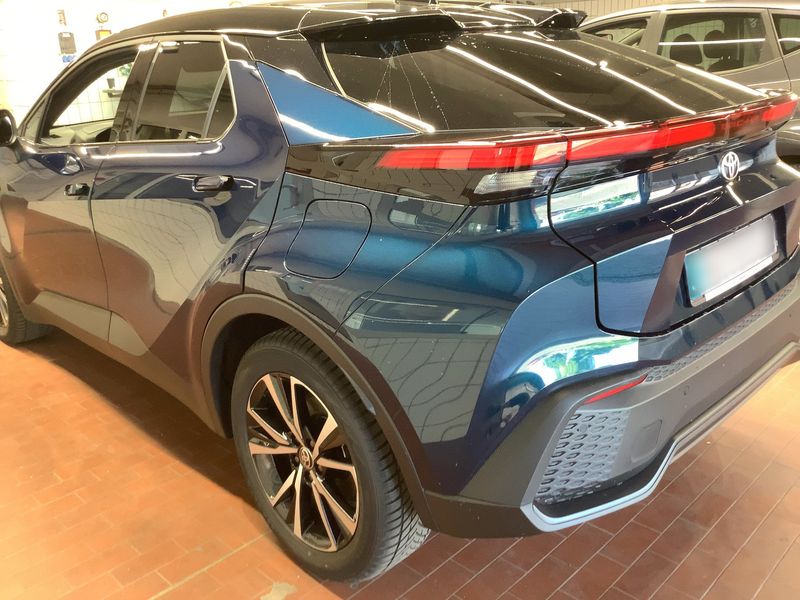 car Toyota C-HR id93272 photo #3