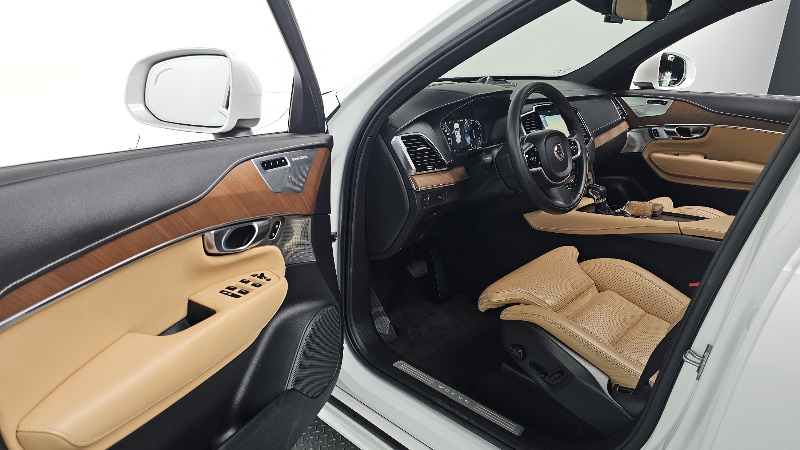 car Volvo XC90 id93290 photo #10